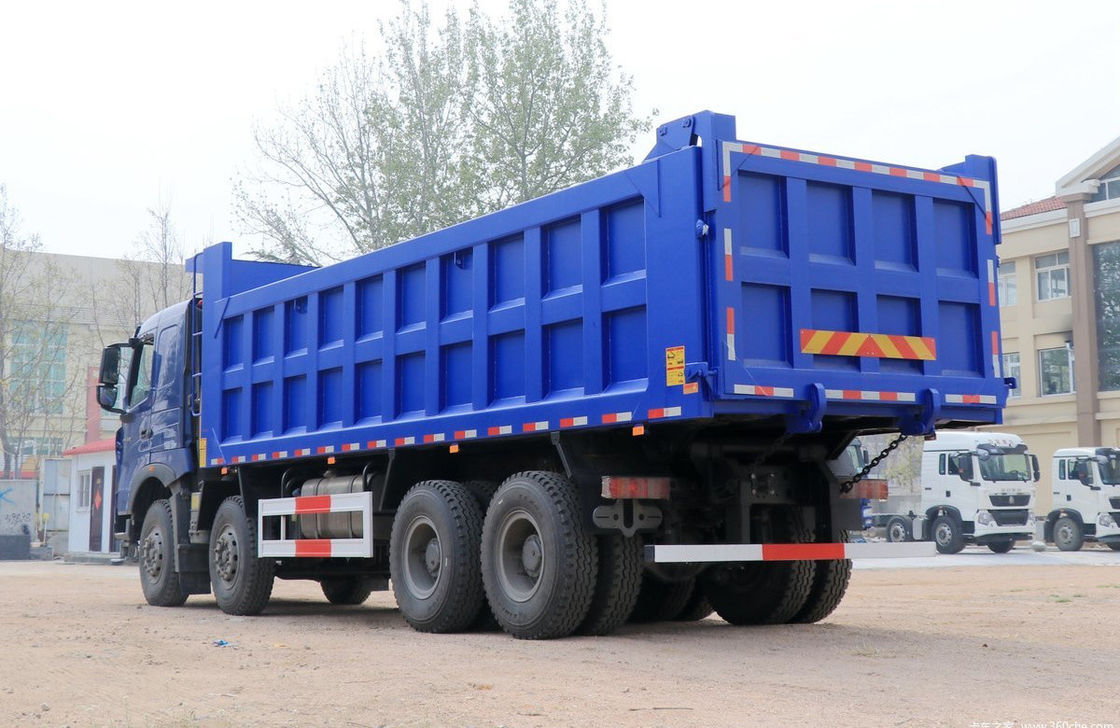 Used HOWO 440hp 8X4 Dump Truck with 30 Tons Load Capacity and 7.6x2.35x1.5m Cargo Tank