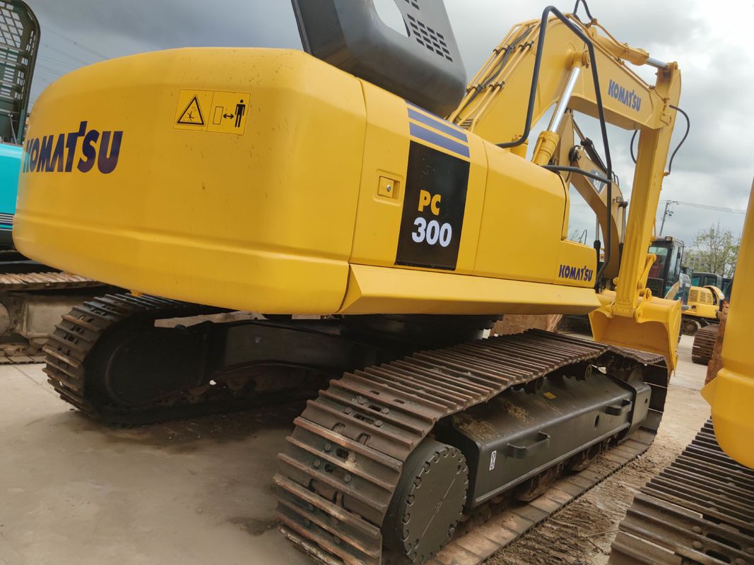 30000 KG Komatsu Excavator Machine with Original Color and Customizable Features