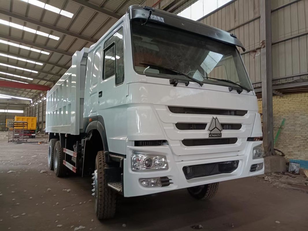 Used Sinotruk Howo 6*4 Tipper Truck with WEICHAI Engine and Good Cargo Tank Dimension