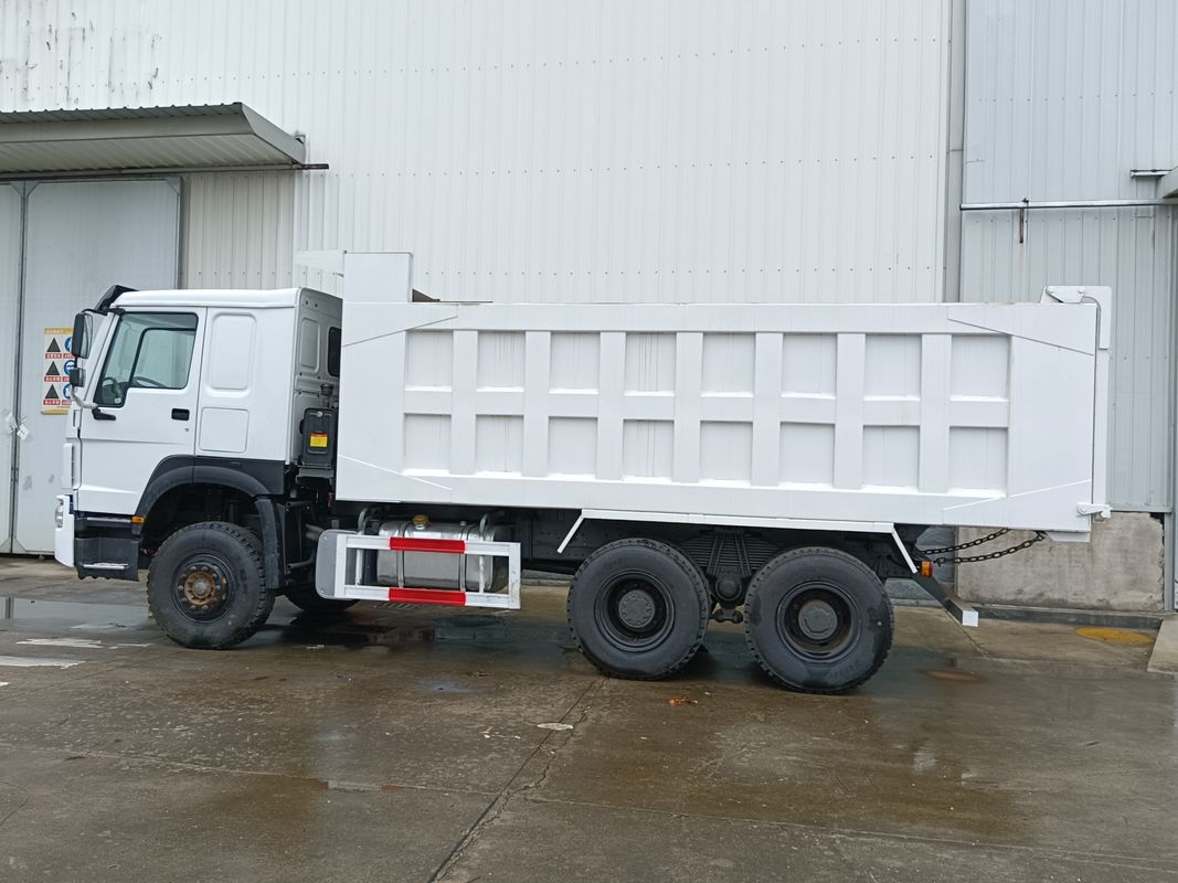 Sino Howo Dump Tipper Truck 375HP Euro 3 Second Hand Drive for Engineering Transportation