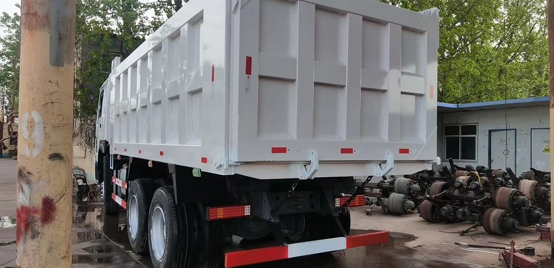 Sino Howo Dump Tipper Truck 375HP Euro 3 Second Hand Drive for Engineering Transportation