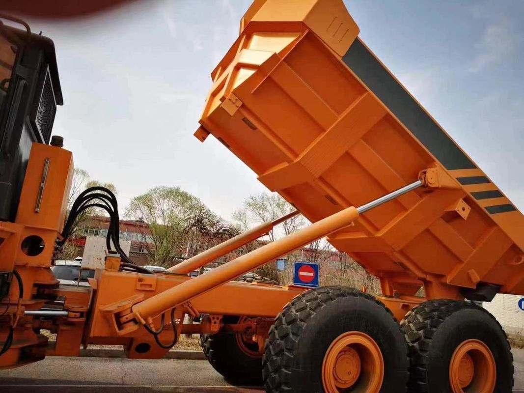 Euro 2 Emission Standard 60 Ton 6X6 All Wheel Drive Articulated Dump Truck for Mining