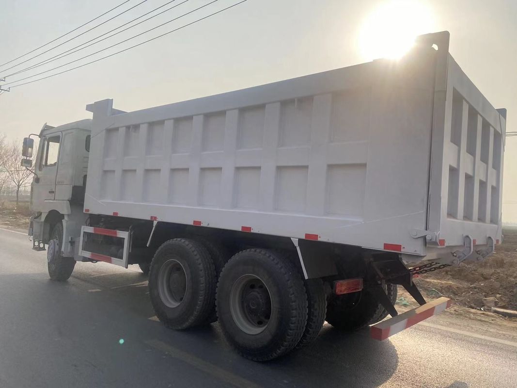 6x4 Refurbished 380hp Shacman Dump Truck for Engineering Transportation at Affordable
