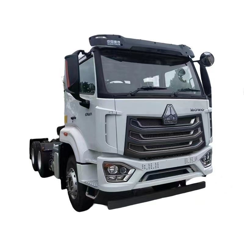 Powerful Cummins 400hp Left Hand Drive 10 Tyres 6x4 Sinotruk Hohan Head Tractor Truck