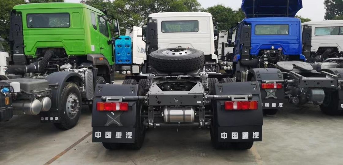 Powerful Cummins 400hp Left Hand Drive 10 Tyres 6x4 Sinotruk Hohan Head Tractor Truck