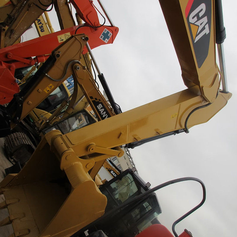 Affordable Used Cat 320D2 Excavator from Japan with 105x135 mm Cylinder Bore x Stroke