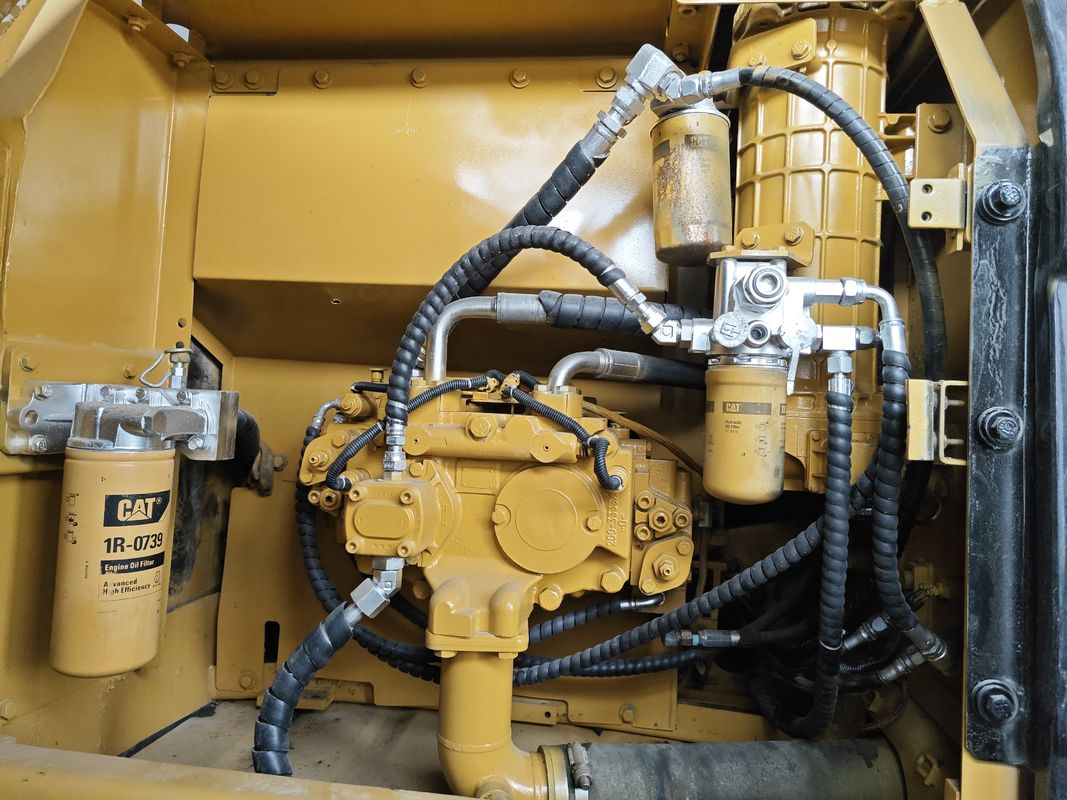 20 Ton Engine Excavator Machine with High Operating Efficiency and KYB Hydraulic Pump