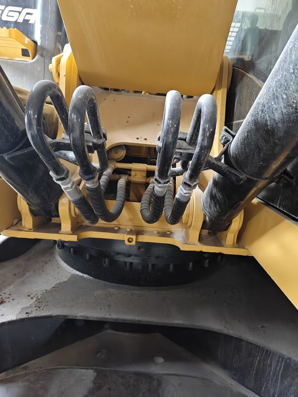20 Ton Engine Excavator Machine with High Operating Efficiency and KYB Hydraulic Pump