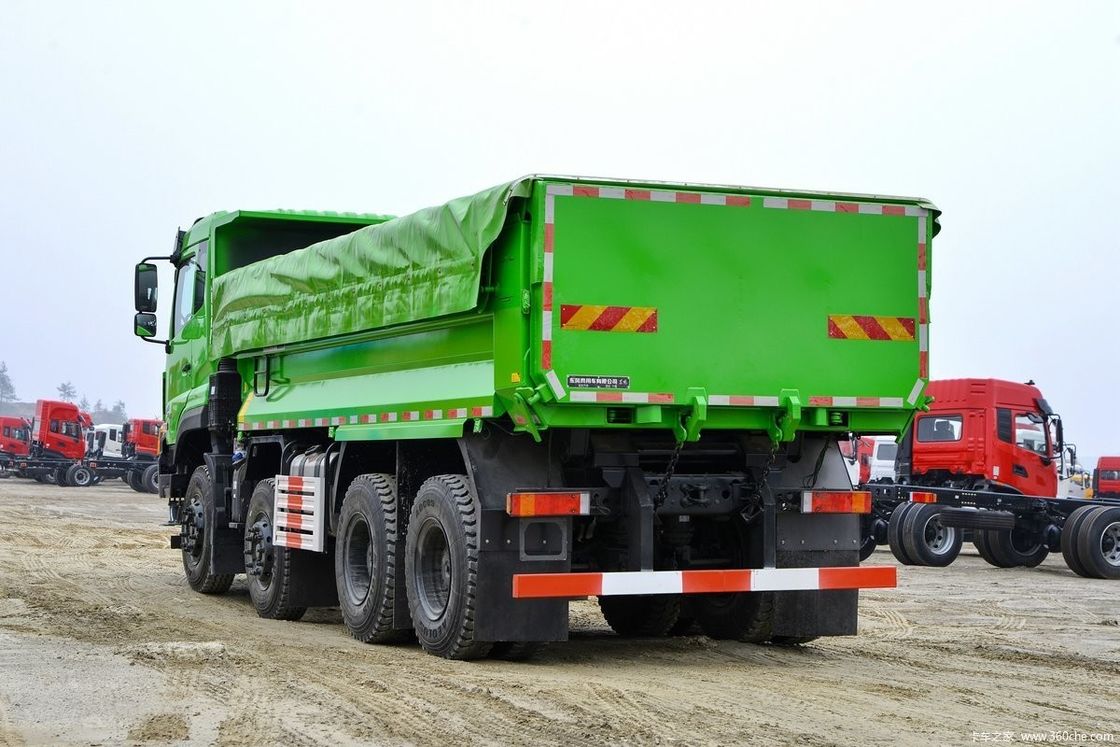 Customer's Request Dongfeng KC 600hp 8*4 Cummins Engine Diesel Eruo5 Heavy Truck