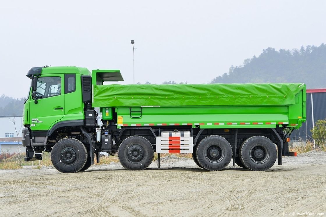 Customer's Request Dongfeng KC 600hp 8*4 Cummins Engine Diesel Eruo5 Heavy Truck