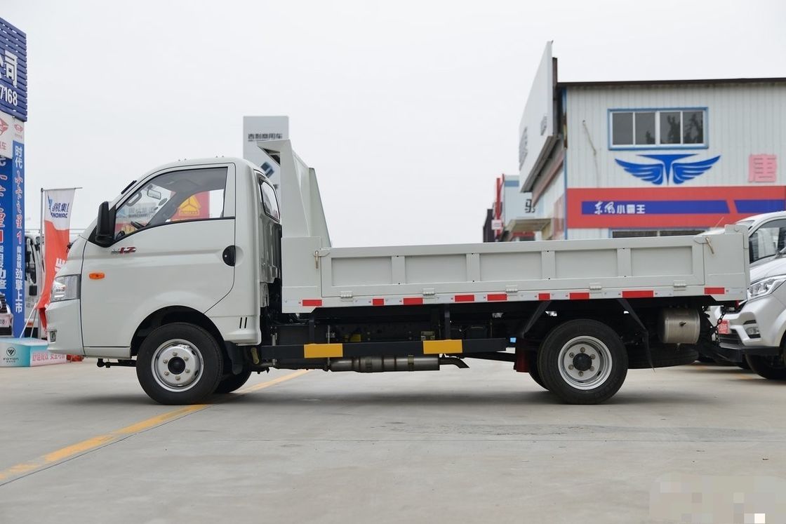 Used Dongfeng W17 102hp Left Hand Drive 2 Seats 2 Airbags Single Row 4*2 Light Dump Truck
