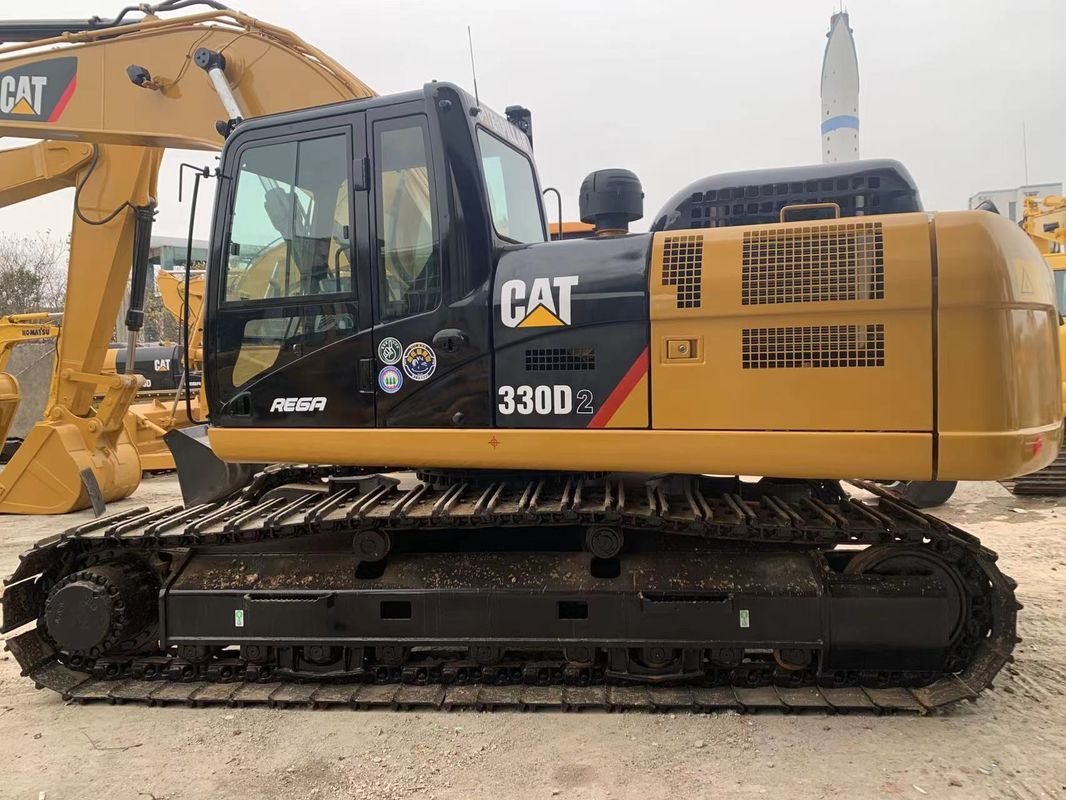 Cat 330 Excavator with 5700 Boom Length and Hydraulic Valve Kawasaki in Good Condition