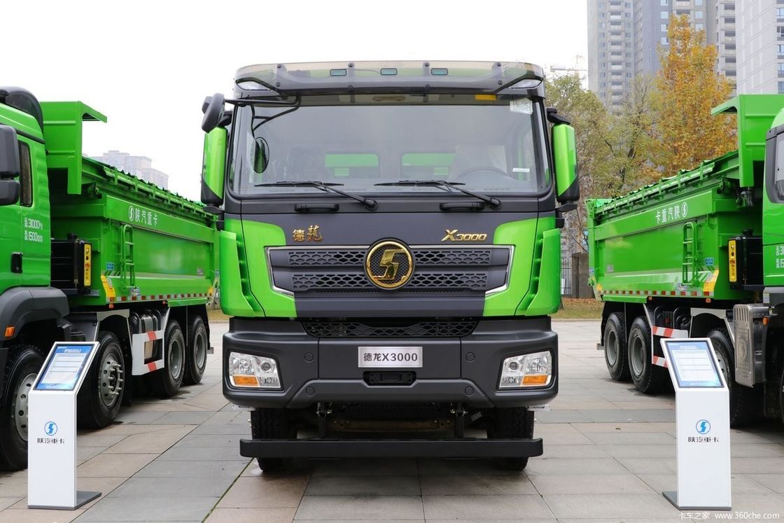 Euro 2 Emission Standard 10 Forward Shift Shacman Dump Truck 8X4 12 Wheeler 30 Ton