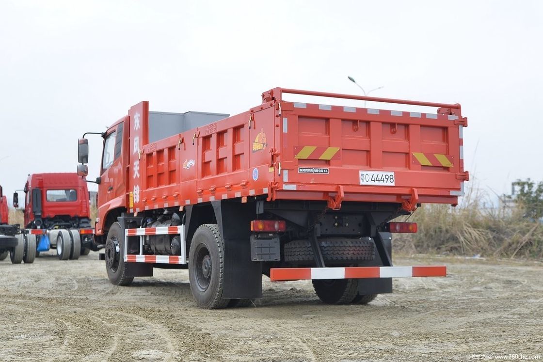240HP Dongfeng Dump Truck 4x2 Left Hand Driving 2 Passengers Perfect for Construction