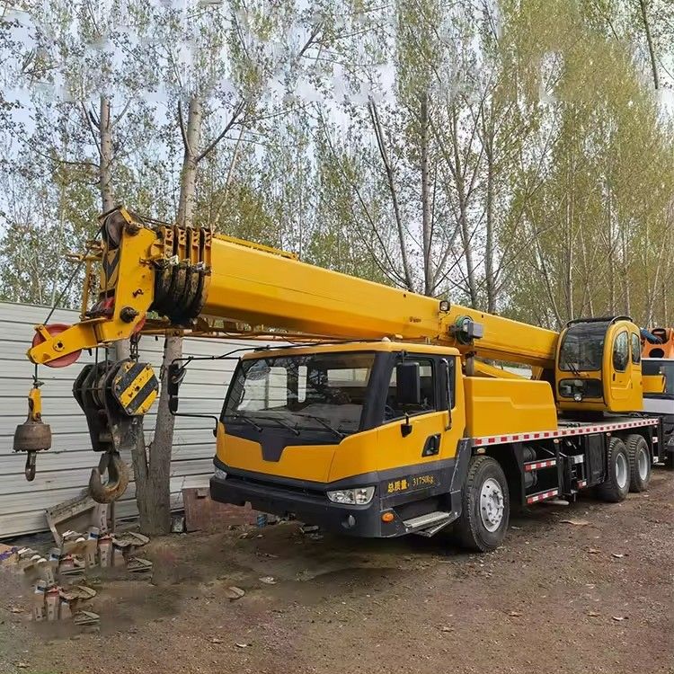 Used Zoomlion 25 Ton Mobile Crane with Original Hydraulic Pump Second Hand Truck Cranes