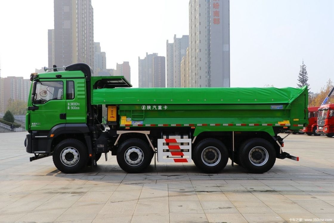 6x4 400HP Shacman Dump Truck with Engine Capacity 8L and 12.00R20 18PR Tires