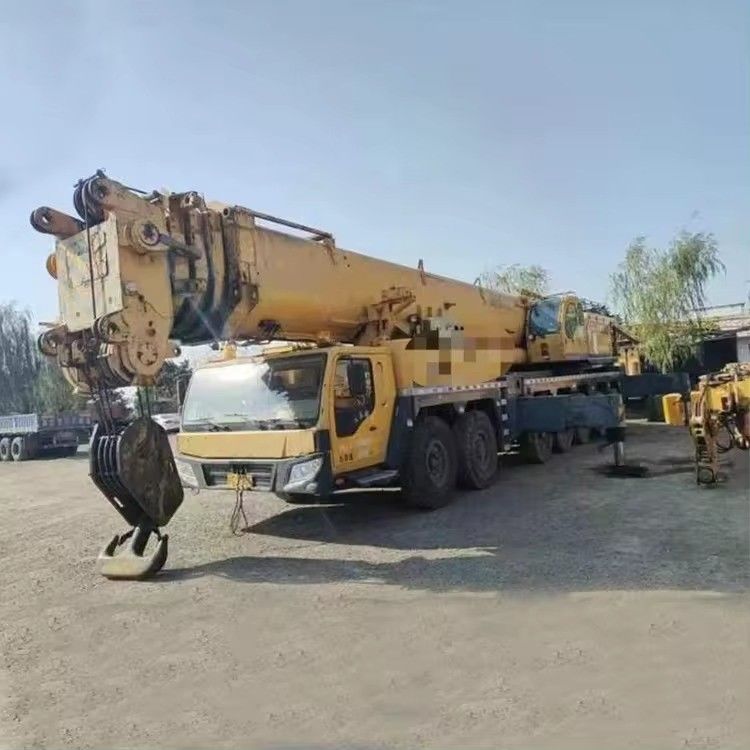 400 Ton QAY400 Telescopic All Terrain Crane Truck for Outdoor Construction Goods Lifting