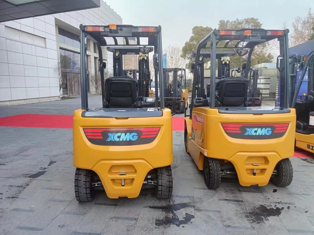 4900 KG Weight 3Tons Rated Lifting Capacity Electric Forklift for Customer Requirements