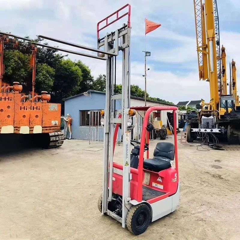 0.5 Ton Toyota 1 Ton 2 Ton Electric Forklift with Fork Length 1070mm Fork Width 150mm