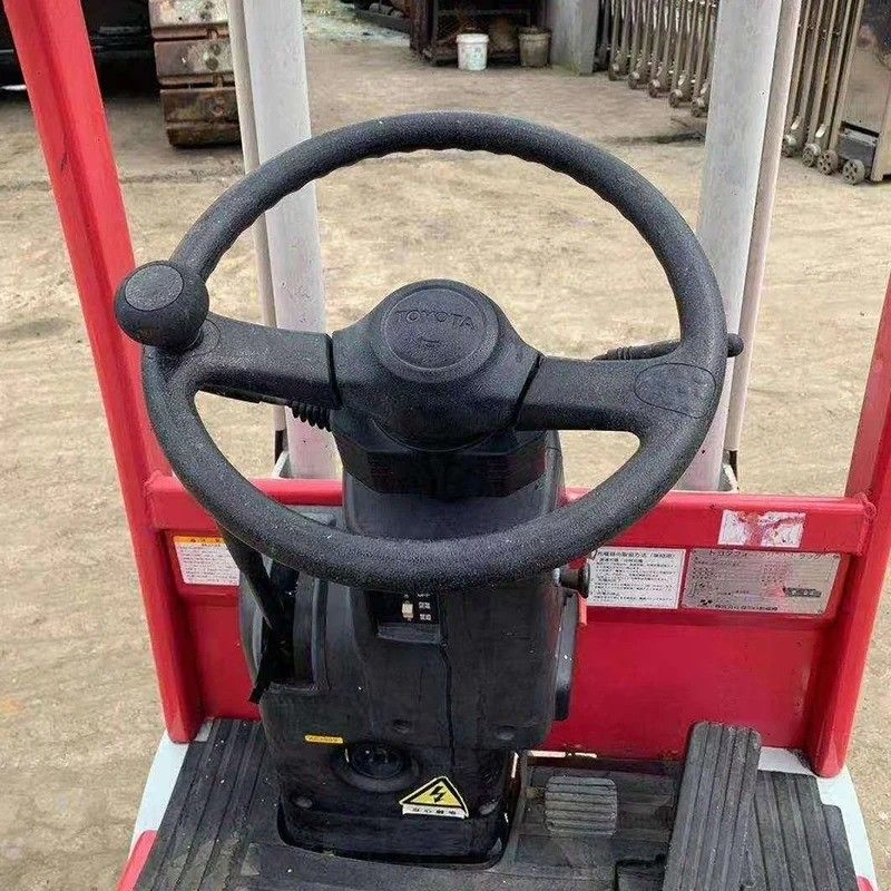 0.5 Ton Toyota 1 Ton 2 Ton Electric Forklift with Fork Length 1070mm Fork Width 150mm