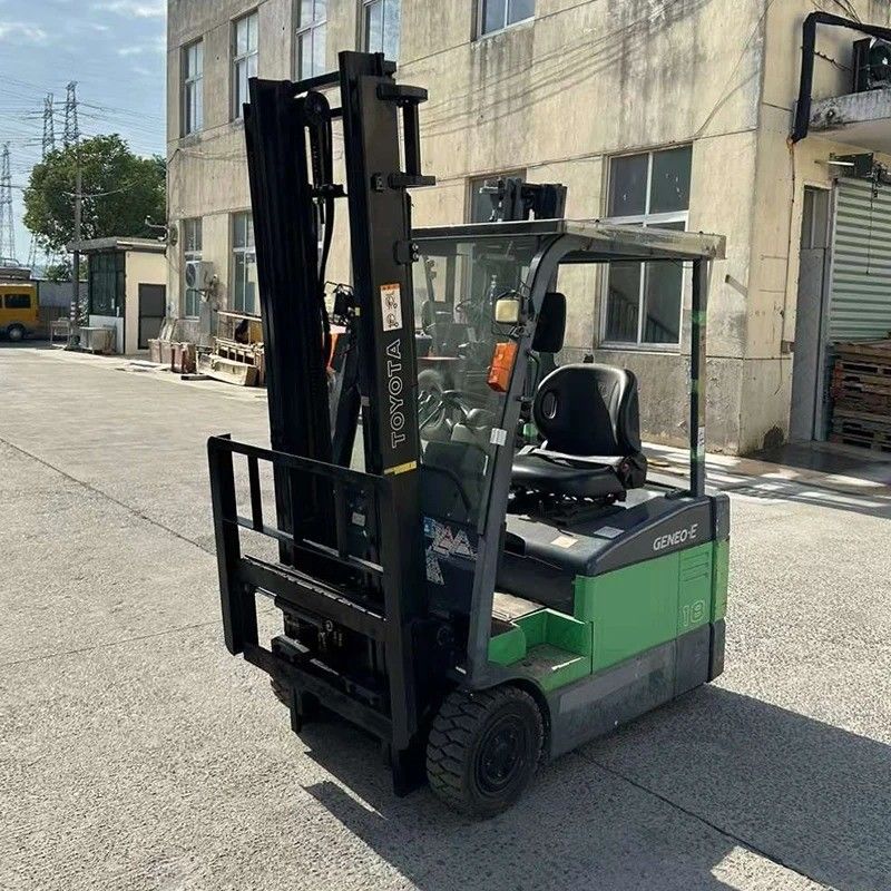 4-wheel Drive Electric Forklift Truck 1.8ton 3ton 5ton with Diesel Engine Power Source