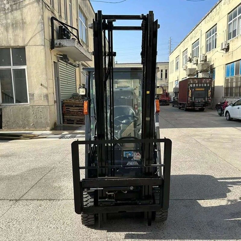 4-wheel Drive Electric Forklift Truck 1.8ton 3ton 5ton with Diesel Engine Power Source