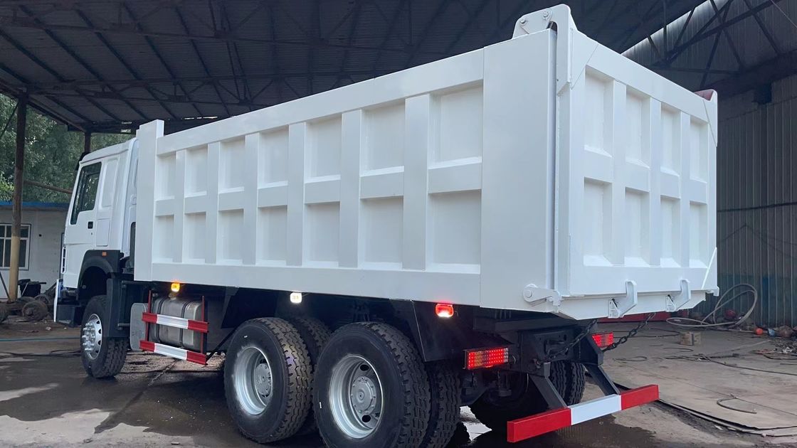 Sinotruk 6X4 HOWO 10 Wheeler Cargo Truck 336hp 371hp for Engineering Transportation