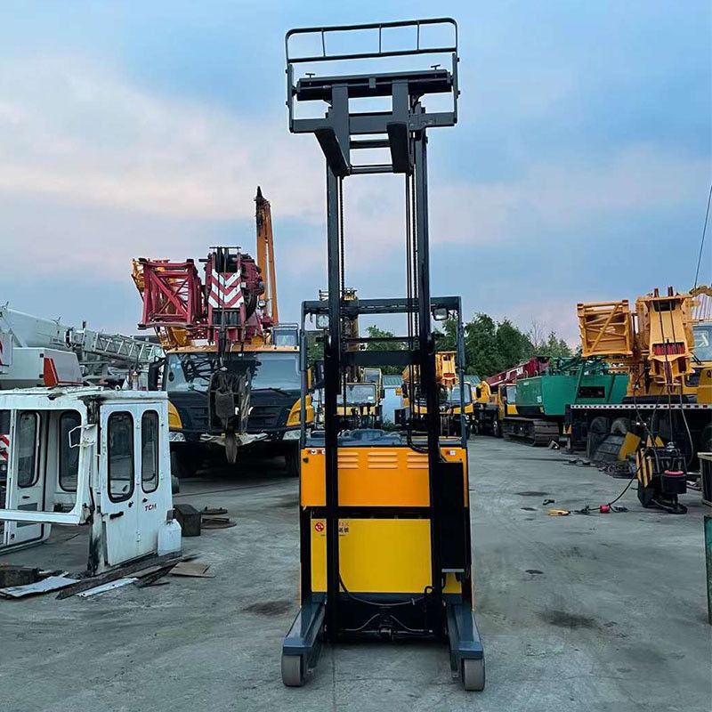 1 Ton Electric Forklift Used TCM Lifting Height 1.6m-3.5m with Flexible Maneuverability