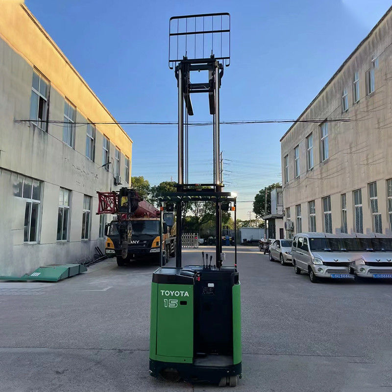 Non-slip Off-road Tire High Reach Self Loading Portable Electric Forklift for 1.5 Ton