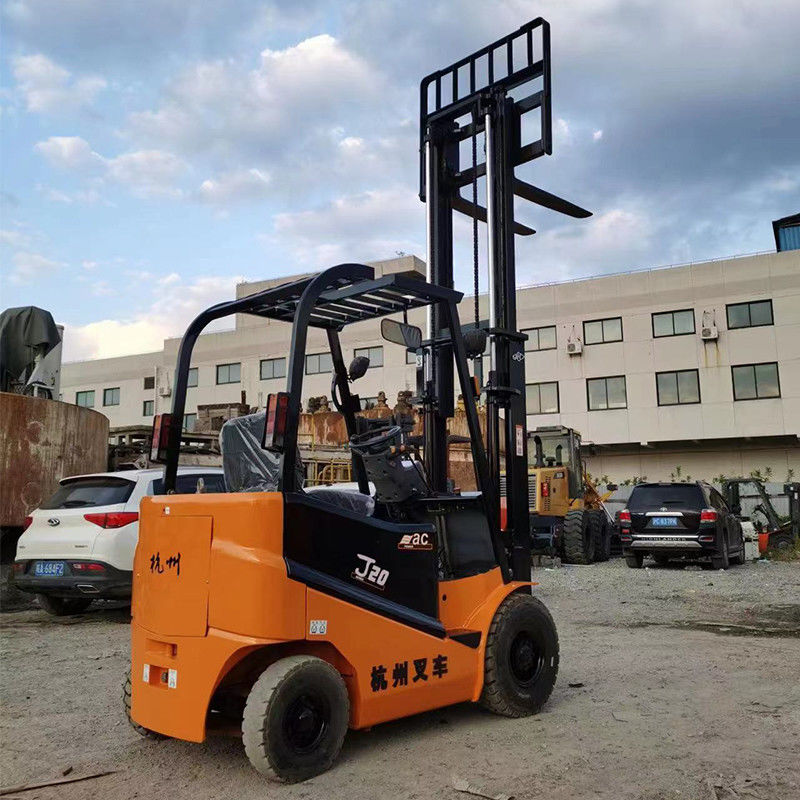 Forklift Electric 4x4 2 Ton Used with Non-slip Off-road Tire and Fork Length 1070mm