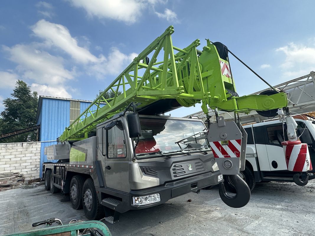 Zoomlion 55 Ton Truck Crane 50 Ton Capacity for Construction Projects in 2020