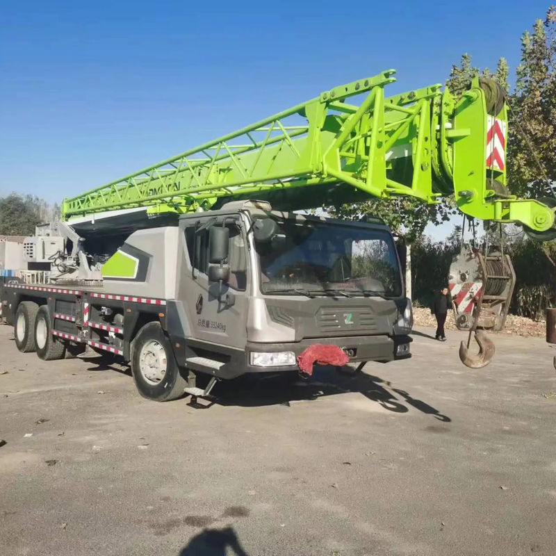 Good Zoomlion 25 Ton Truck Crane with Green Design and Maximum Operating Speed of 80km/h