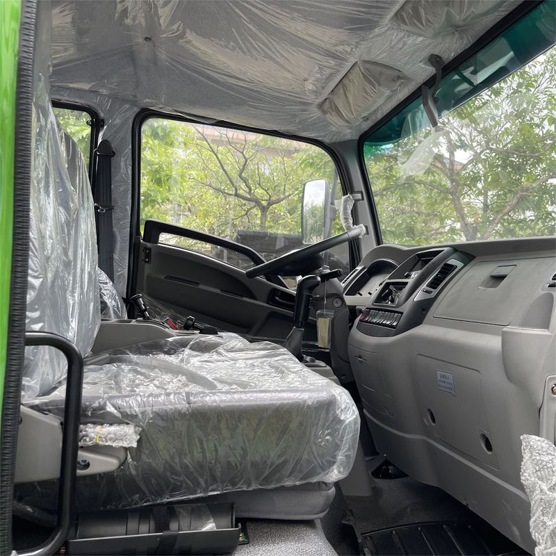 156HP EURO-V Emission Light Dump Tipper Truck in Diesel Fuel Type No Cruise Control