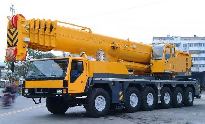 24m Min. turning diameter QAY160 160 ton Used Mobile Hydraulic Truck Crane for Benefit