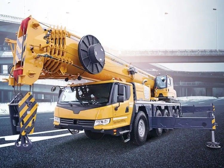 24m Min. turning diameter QAY160 160 ton Used Mobile Hydraulic Truck Crane for Benefit