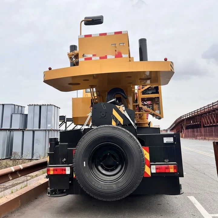 YCK09 Engine STC800E-1 Used Mobile Hydraulic Truck Crane 25-50 tons 14990*2800*3940mm