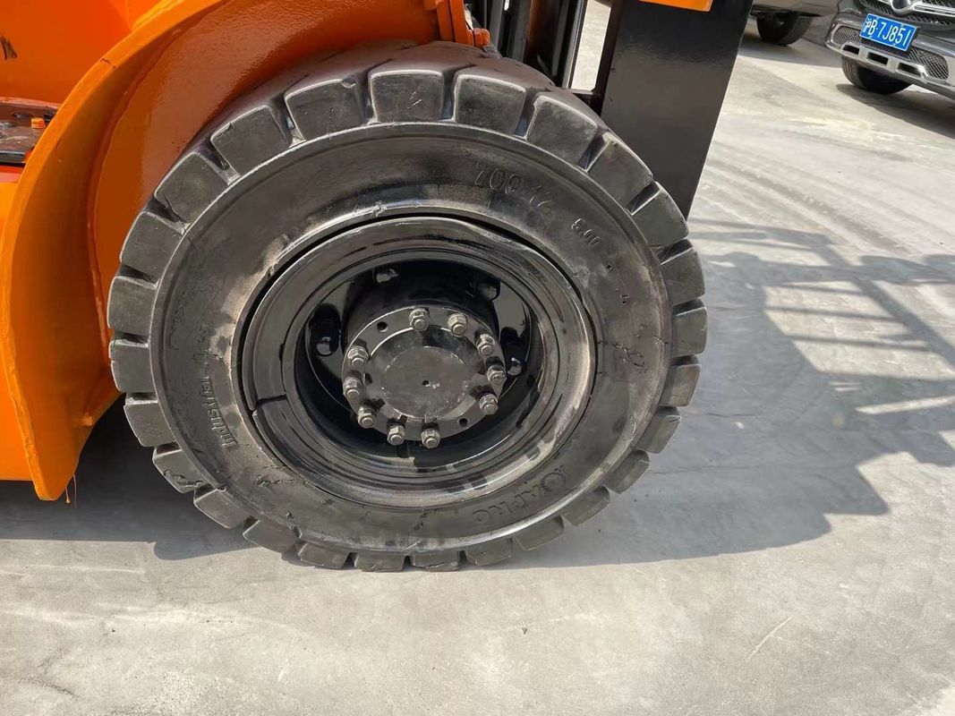 3000kg Rated Weight Lifting Height Diesel Forklifts for Building Material Shops Sale