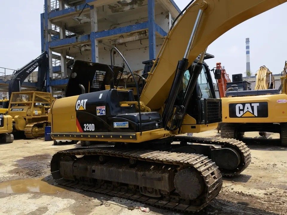 2021 Used Caterpillar Excavator CAT 320D2 Crawler Excavator 20 Ton Operating Weight