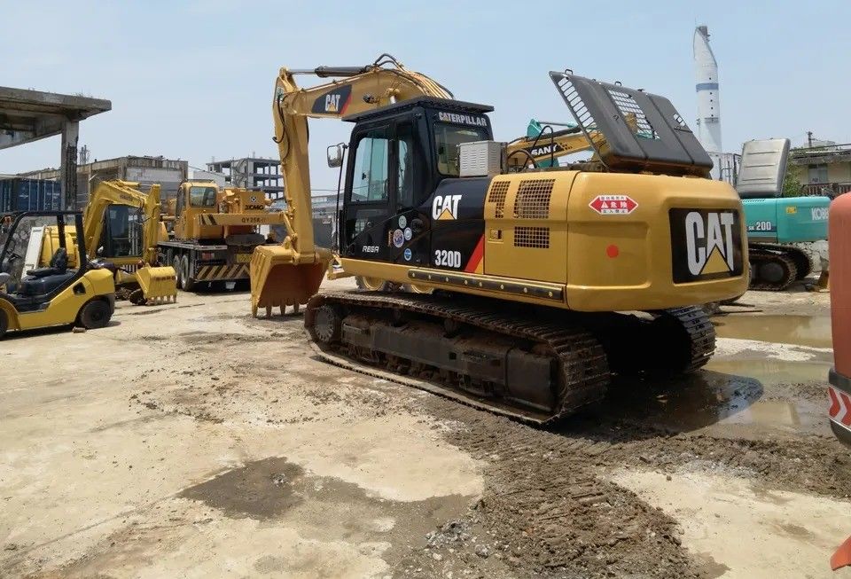 2021 Used Caterpillar Excavator CAT 320D2 Crawler Excavator 20 Ton Operating Weight