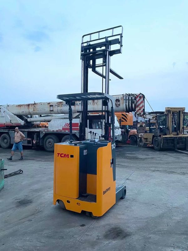 500mm Load Center Distance 1.5 Ton Forklift for Smooth and Safe Material Handling