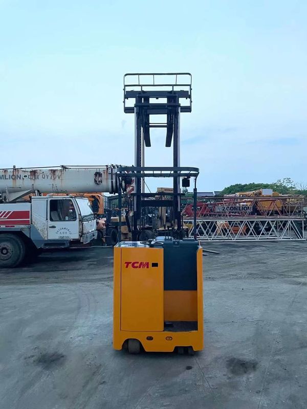 500mm Load Center Distance 1.5 Ton Forklift for Smooth and Safe Material Handling