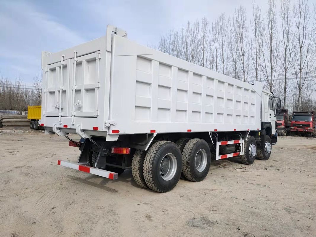 Weichai WD615.47 Engine Euro 3 Emission Standard 40 Ton HOWO Sinotruck 8*4 Dump Truck