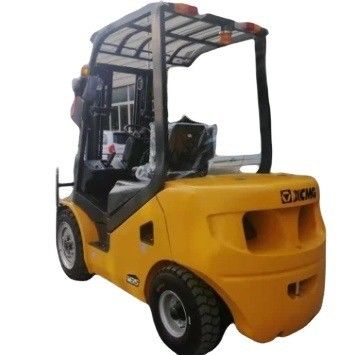 2.5 Tons 3 Ton Diesel Forklift with 1225mm Overall Width and 2400mm Turning Radius