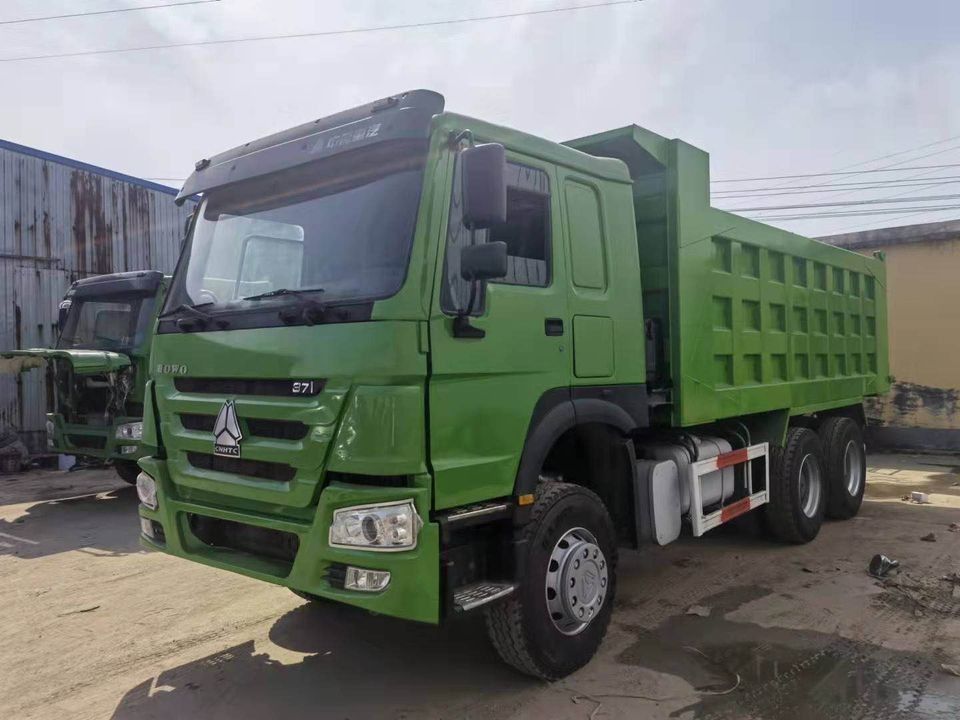 Used Sinotruck 6x4 371hp 30tons Howo Tipper Dump Truck with Weichai WD615.47 Engine