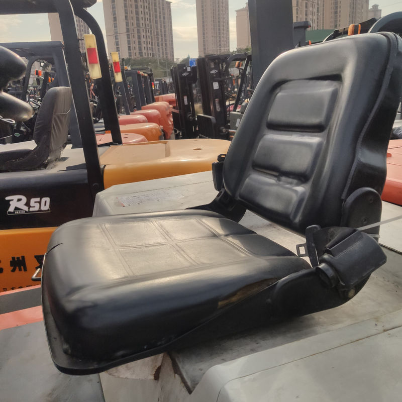 Second Hand 5 Tons Forklift with Heli Isuzu Engine Rated Lifting Capacity 3 Tons