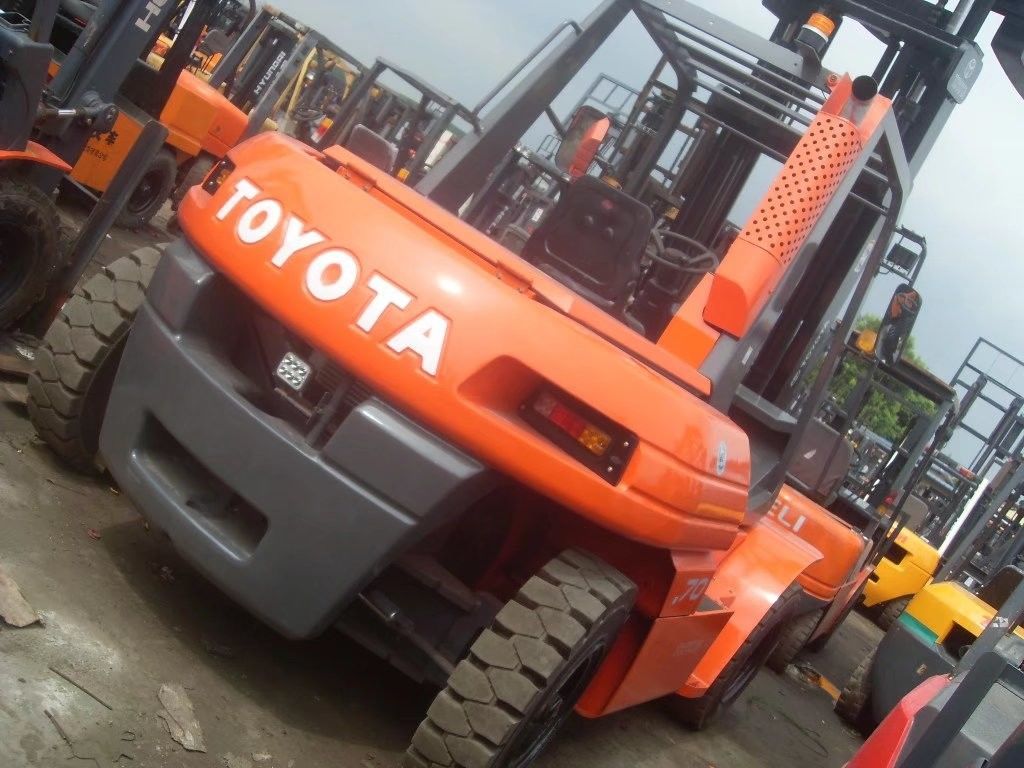 Heavy Duty 15 Tons Used Forklift for Africa Optional Engine 2 Stage/3 Stage Mast