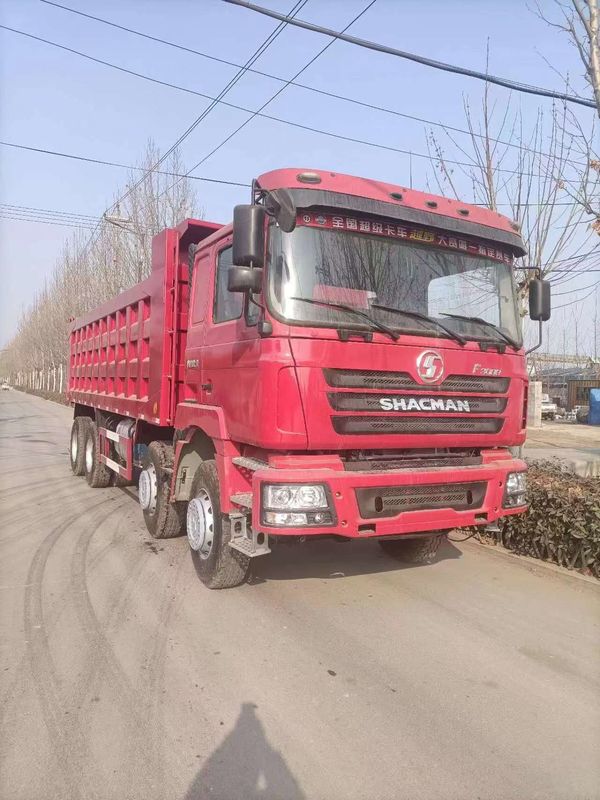 Shacman F3000 8x4 Tipper Truck with Cargo Tank Dimension of 7600 X 2300 X 1500 mm