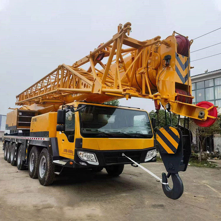Telecopic Boom Hydraulic Truck Cranes 100 Ton from Huade for Precise Lifting Tasks