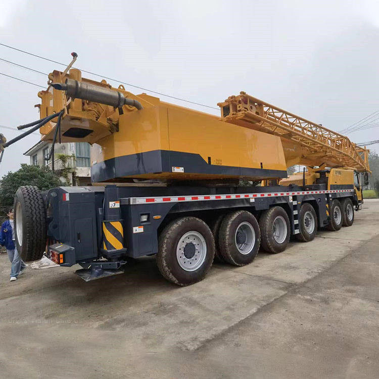 Telecopic Boom Hydraulic Truck Cranes 100 Ton from Huade for Precise Lifting Tasks