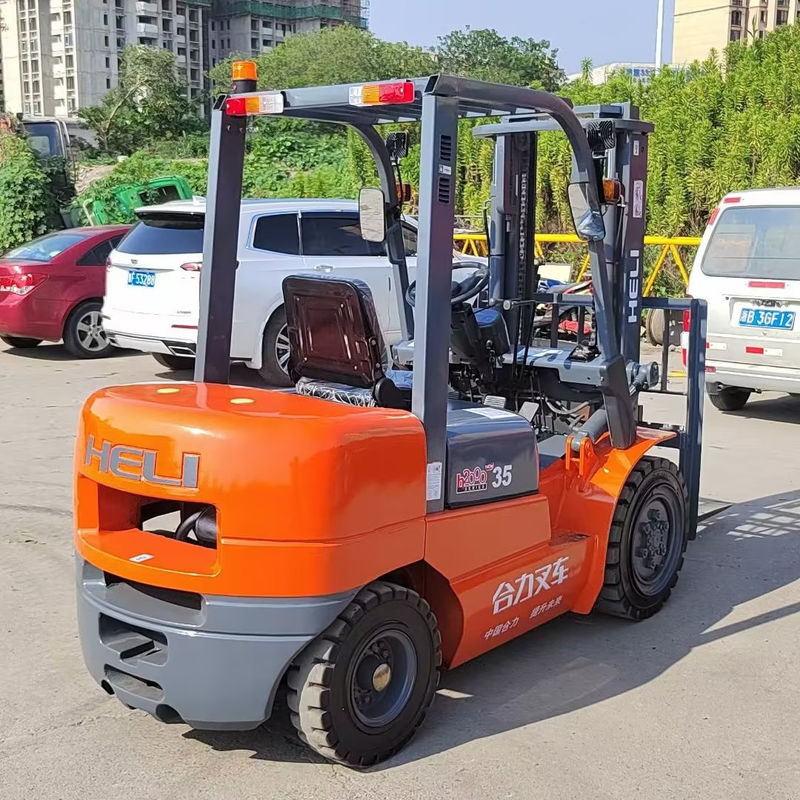 Chinese HELI 3.5 Ton Used Diesel Forklift with Side Shifter Flexible Maneuverability